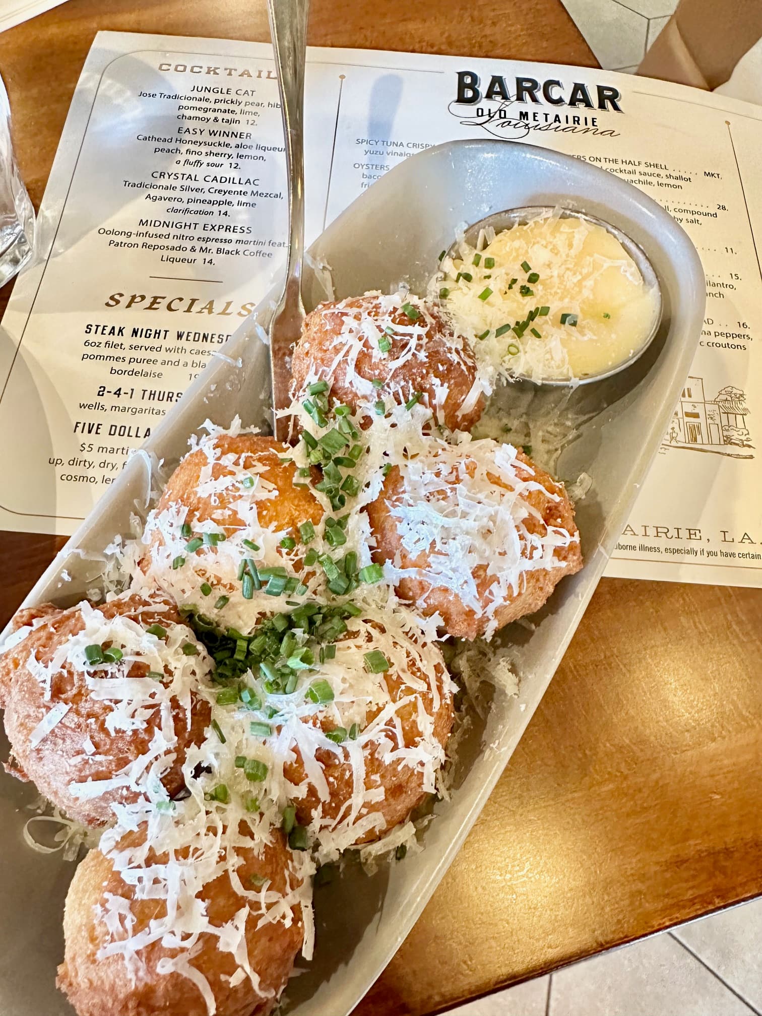 A New Metairie Road Hangout