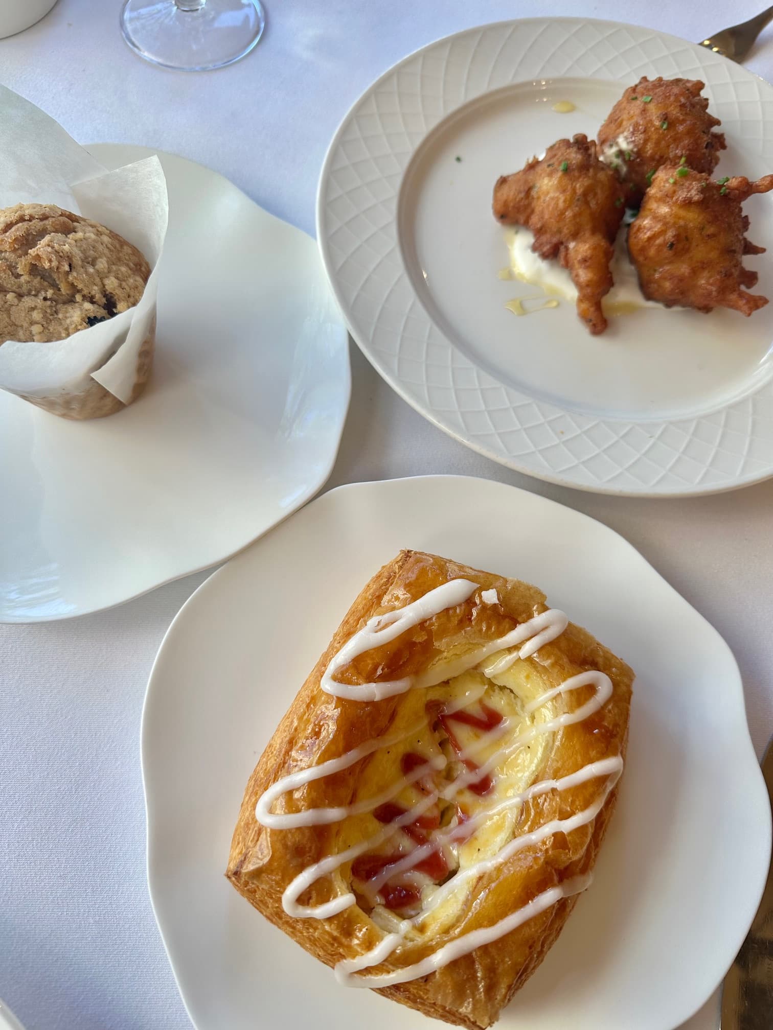 Brunching at Christmas With Old Friends